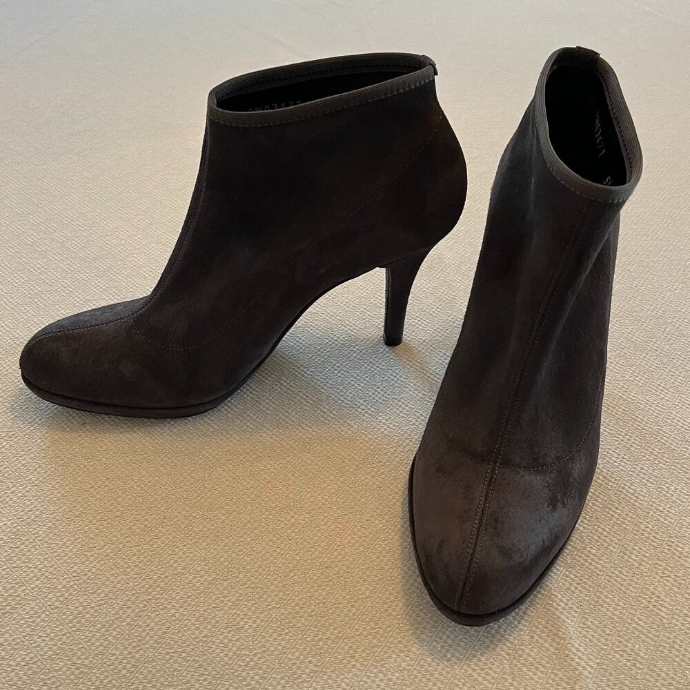 Stuart Weitzman Charcoal Suede Anklesock - 5.5 M